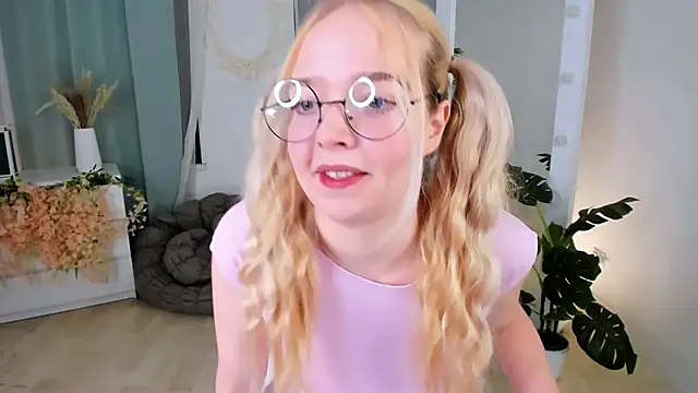 BellaMontgomery online show from November 2025 10:21:02 PM