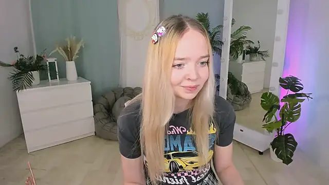 BellaMontgomery online show from December 2025 10:52:01 PM