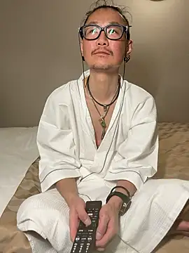 uta002418 online show from July 2026 01:59:02 PM