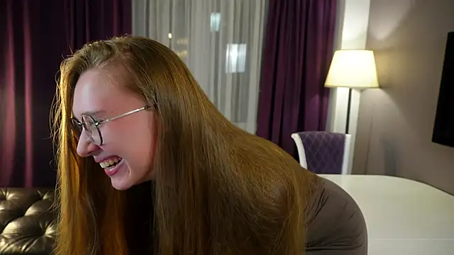 HarrietGeorge online show from October 2025 02:03:02 PM