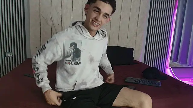 nathan shimmer online show from November 2025 09:02:02 PM