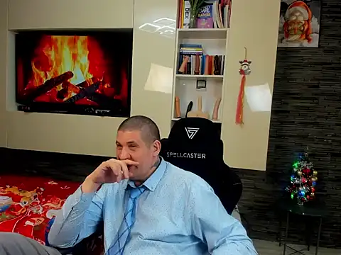 SpartacusDaddy48 online show from January 2026 01:11:01 AM