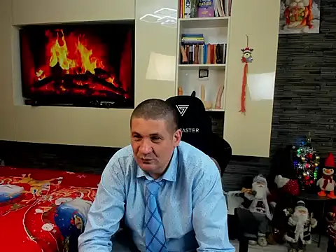 SpartacusDaddy48 online show from January 2026 08:58:01 PM