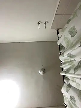 Snapshot of BrandonBlack chatting on October 2025 09:58:02 PM BrandonBlack online show from October 2025 09:58:02 PM