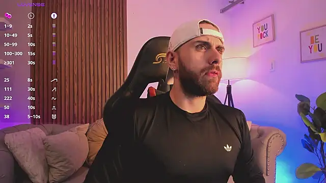 Maximo Wolff online show from February 2026 08:05:01 PM