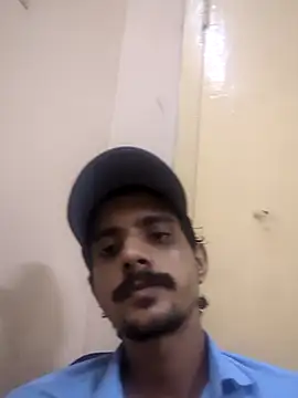 Sushant001 online show from October 2025 07:35:02 PM