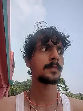 Snapshot of Sushant001 chatting on November 2025 07:31:02 AM Sushant001 online show from November 2025 07:31:02 AM