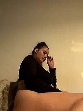 LollyLove  online show from November 2025 09:08:01 PM