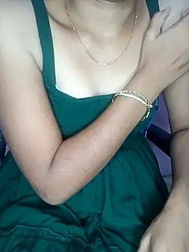 Nidhi lovely online show from October 2025 05:44:02 PM