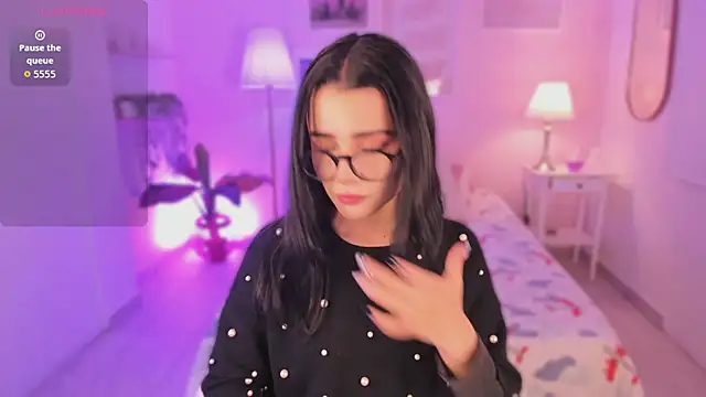 emma soul1 online show from September 2025 07:51:02 PM