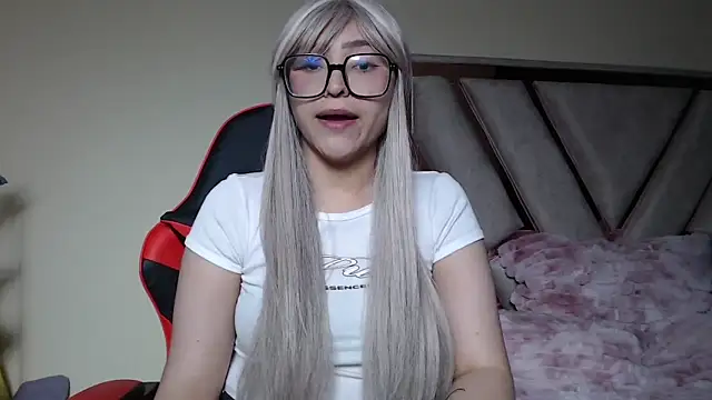 Arianna fairy online show from February 2026 01:20:01 PM