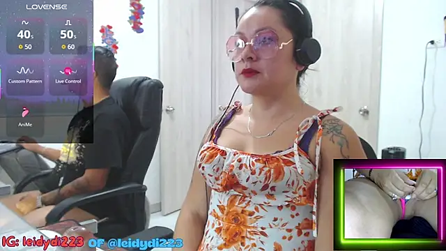 leidydi223 online show from September 2025 01:43:02 PM