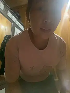 Lai005 online show from September 2025 02:29:02 PM