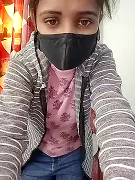 Snapshot of Ruhi_07 chatting on November 2025 04:06:02 AM Ruhi 07 online show from November 2025 04:06:02 AM