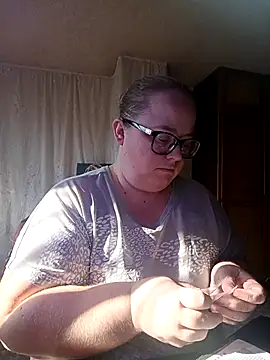 Snapshot of LillyWilly chatting on September 2025 10:05:01 AM LillyWilly online show from September 2025 10:05:01 AM