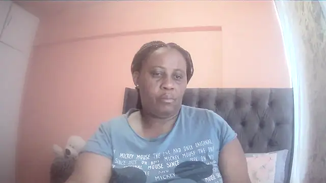 HUGEASSXXXXX online show from March 2026 05:21:02 AM