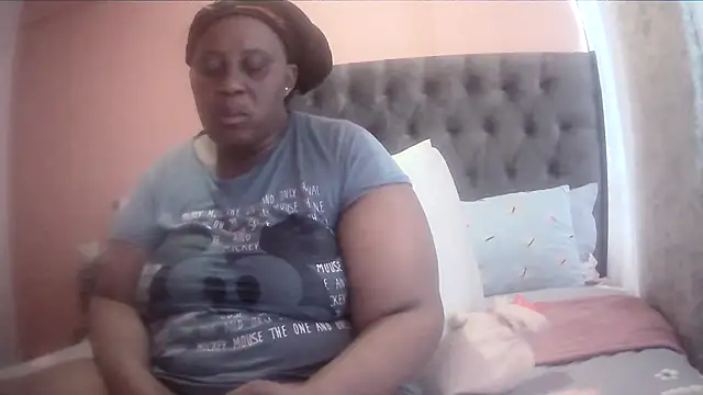 HUGEASSXXXXX online show from March 2026 05:55:02 AM