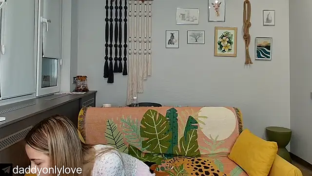 Snapshot of daddyonlyloveme chatting on October 2025 08:18:01 PM daddyonlyloveme online show from October 2025 08:18:01 PM