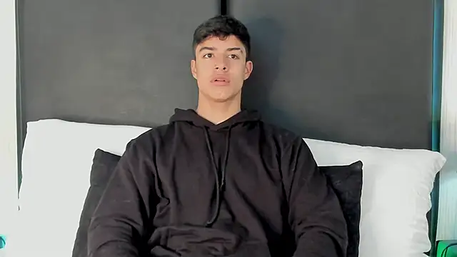 JacobBikerr online show from October 2025 11:52:02 AM