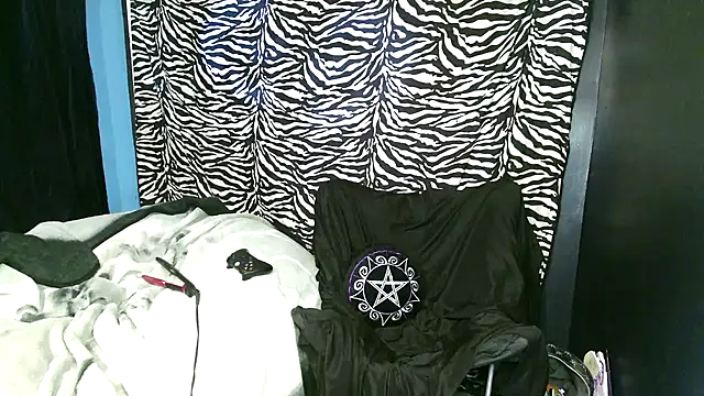 Splash Queen420 online show from October 2025 06:12:02 AM