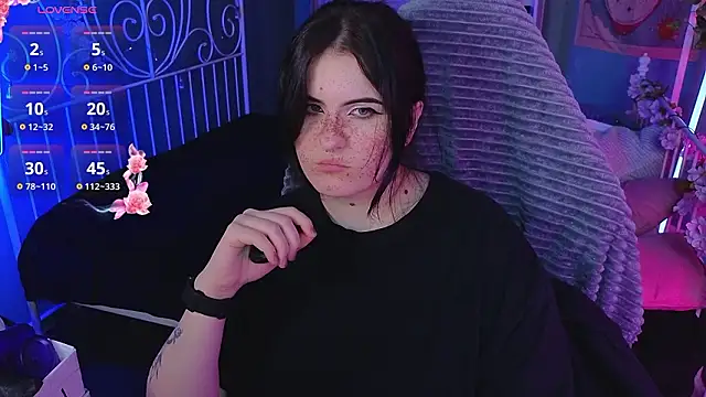 Snapshot of Dark_Shine chatting on January 2026 08:35:01 PM Dark Shine online show from January 2026 08:35:01 PM