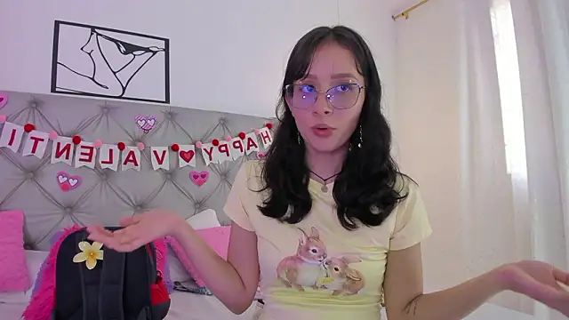 Naughty Couple83 online show from February 2026 07:54:01 PM