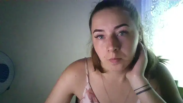 Kitten36 online show from September 2025 02:39:02 PM