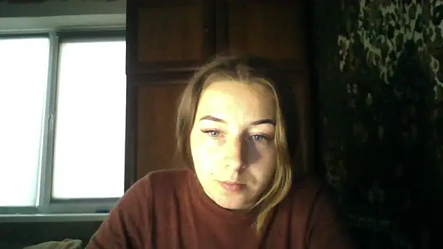 Kitten36 online show from September 2025 03:13:01 PM