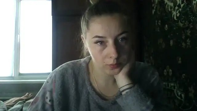 Kitten36 online show from September 2025 02:44:01 PM