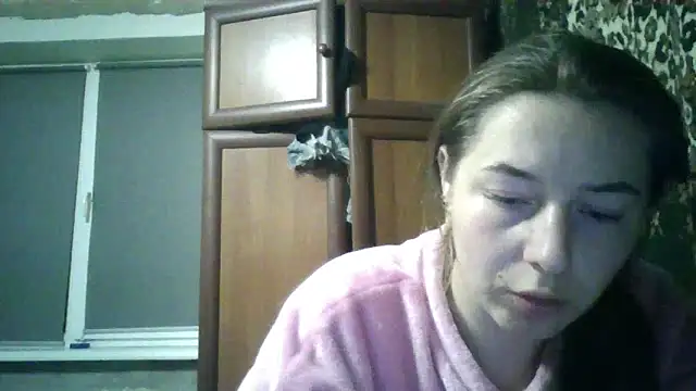 Kitten36 online show from October 2025 05:54:02 PM