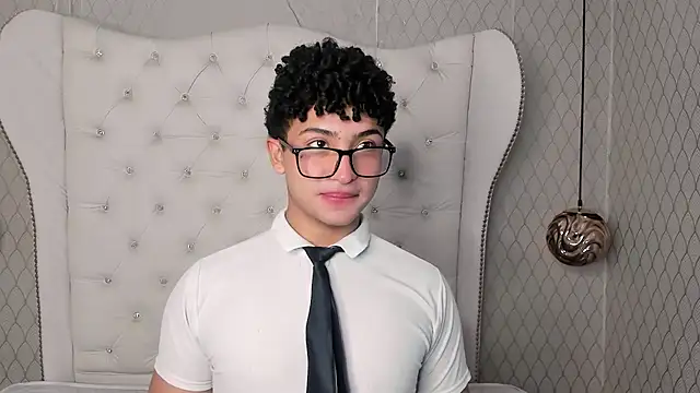 Valentin0 3 online show from November 2025 12:28:02 PM