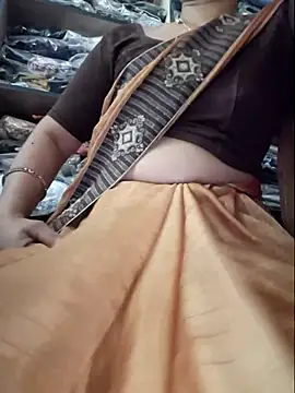 Snapshot of indianhotwife639 chatting on September 2025 08:03:01 AM indianhotwife639 online show from September 2025 08:03:01 AM