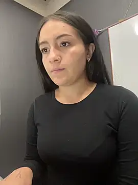 Snapshot of Alyha_Cortes chatting on February 2026 02:24:02 PM Alyha Cortes online show from February 2026 02:24:02 PM