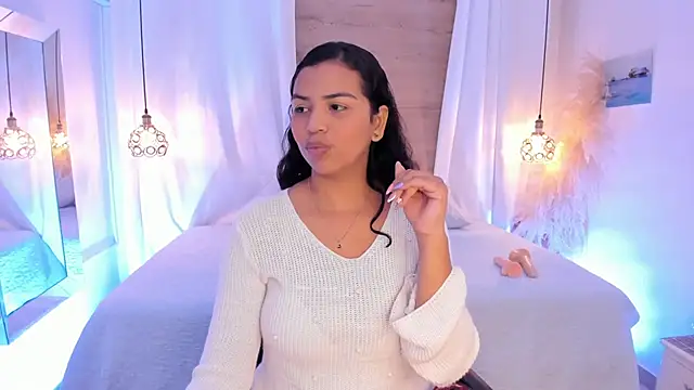 Snapshot of Artemisa08 chatting on February 2026 02:27:02 AM Artemisa08 online show from February 2026 02:27:02 AM