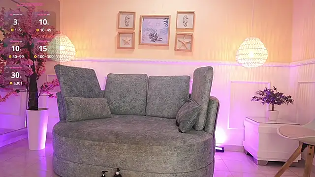 LoonaNyx online show from November 2025 11:31:02 AM