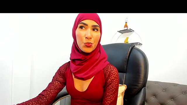 nefer ahsgarr online show from October 2025 11:14:01 PM