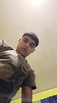 juanfritaa21 online show from March 2026 10:57:02 PM