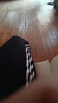 juanfritaa21 online show from April 2026 08:14:01 PM