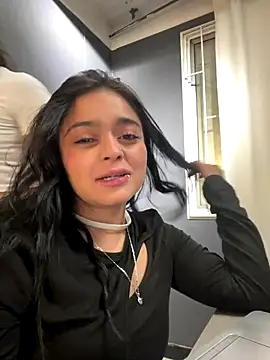 Emily Rivers  online show from November 2025 02:27:02 PM