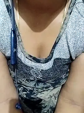 Varsha21 online show from October 2025 12:07:02 PM