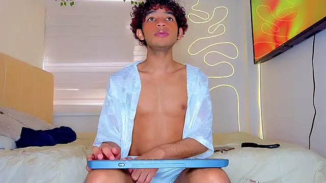 Aaron Wiinter online show from September 2025 08:34:02 PM