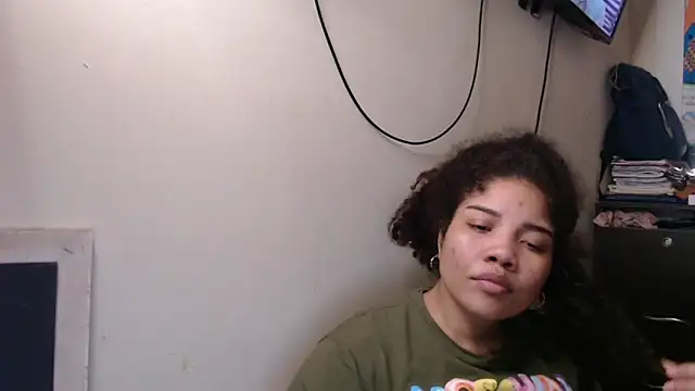 madelene online show from December 2024 09:52:02 PM