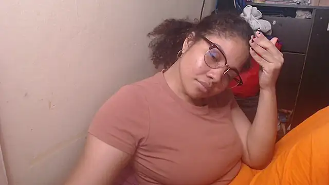 madelene online show from February 2025 11:41:02 PM