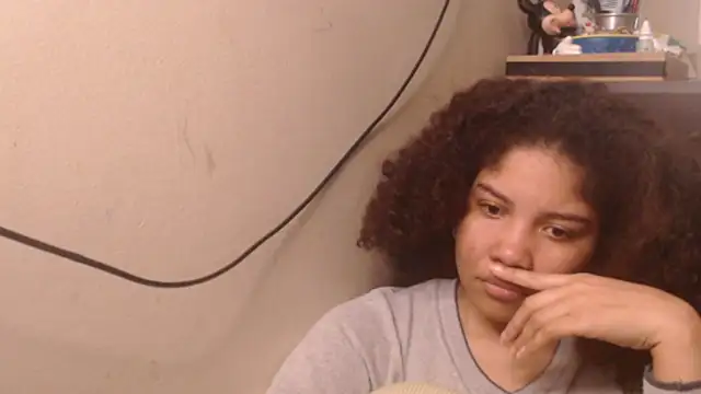 madelene online show from November 2025 10:58:02 PM