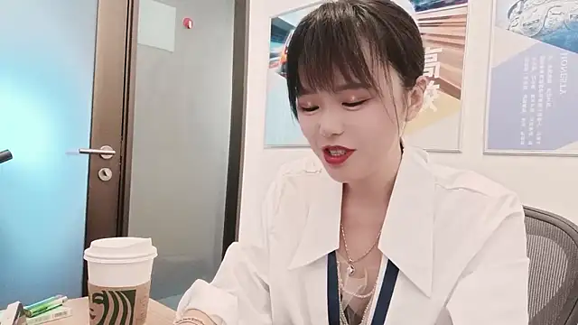 Snapshot of KKMM168 chatting on October 2025 01:39:01 AM KKMM168 online show from October 2025 01:39:01 AM