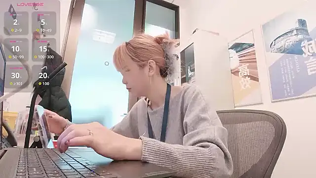 KKMM168 online show from March 2026 04:27:01 AM