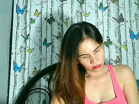 Snapshot of Urwildestangelfire_19 chatting on October 2025 03:34:01 PM Urwildestangelfire 19 online show from October 2025 03:34:01 PM