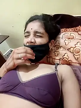 Snapshot of Basanti_143 chatting on November 2025 03:36:02 PM Basanti 143 online show from November 2025 03:36:02 PM