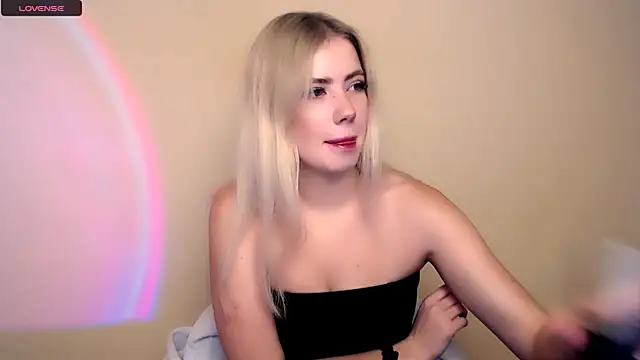 AliceHotty  online show from November 2025 09:20:02 AM