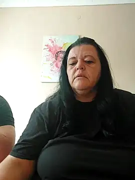 Snapshot of BlacReign chatting on September 2025 11:54:01 AM BlacReign online show from September 2025 11:54:01 AM